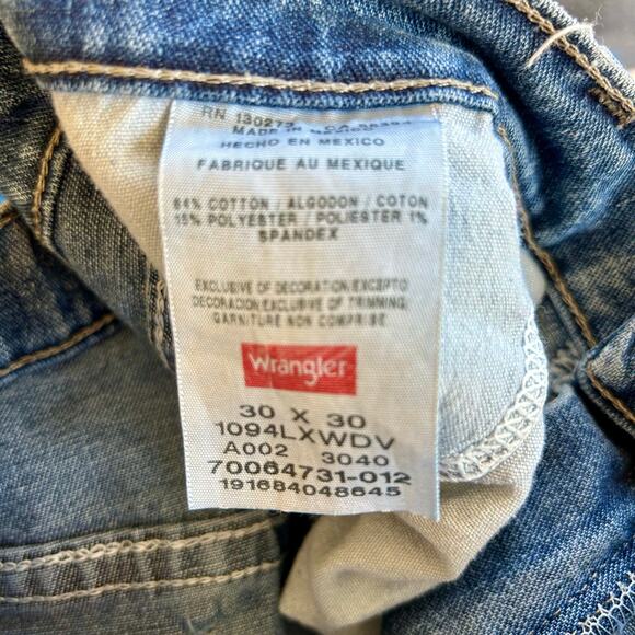 Vintage Wrangler Carpenter Y2K distressed thrashed  grunge punk rock holes 30x30 - Picture 16 of 16